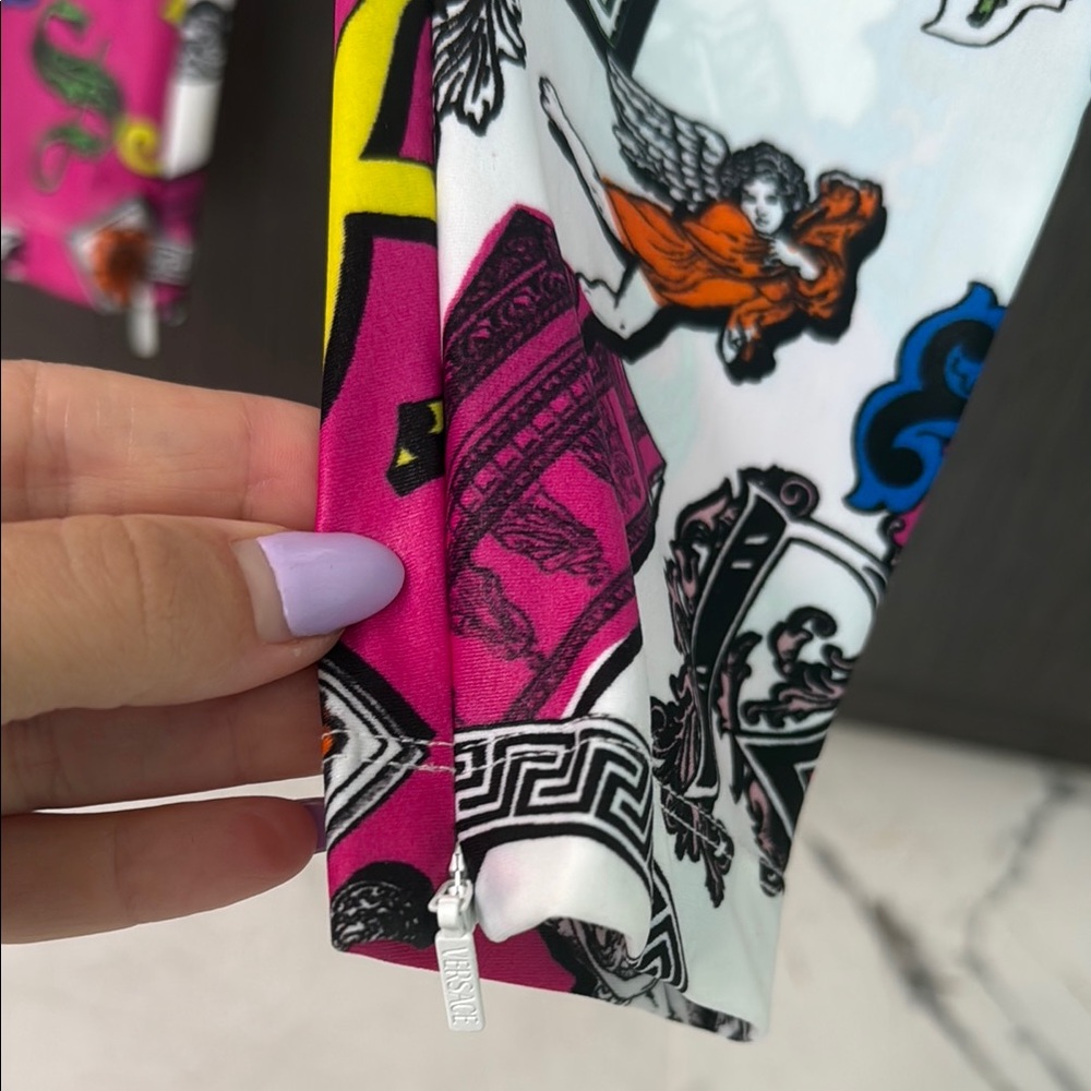 Versace Colorful Artistic Leggings Mint Condition size 40 - Picture 12 of 17